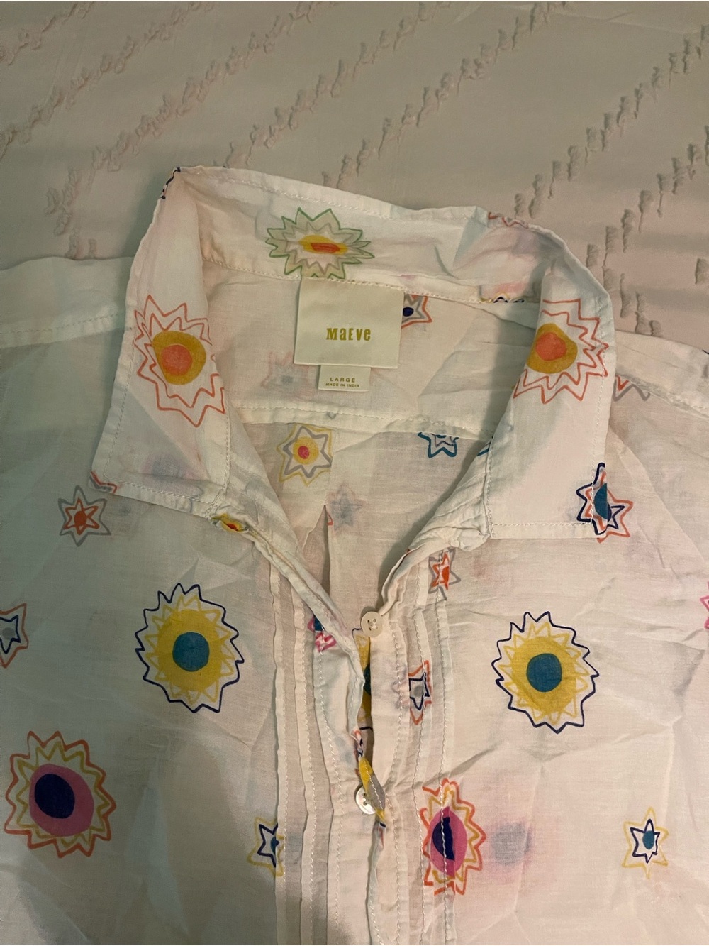 Maeve White Cotton Top with Multicolor Star Print - Picture 2 of 3